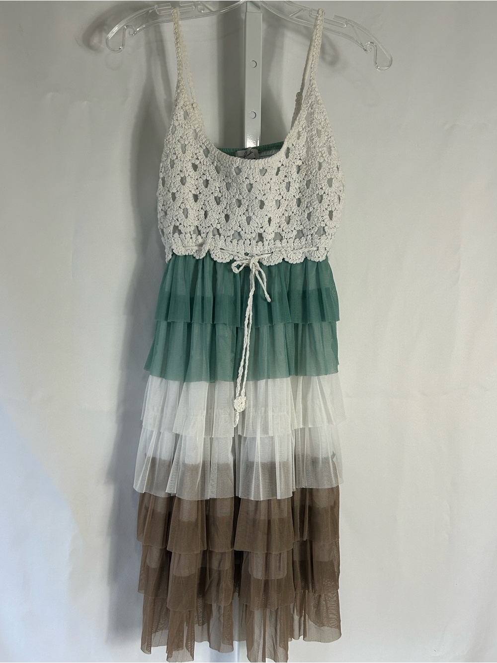 J Gee Women’s Size Large Crochet Top Multicolored Layered Bottom Hobo Dress